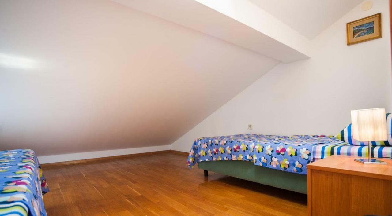 Apartament House Koloc Bol Zewnętrze zdjęcie