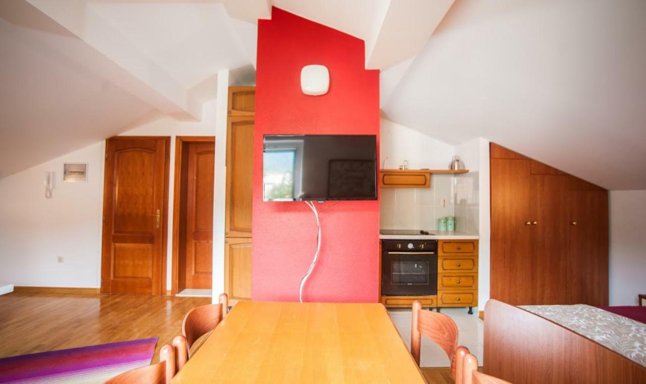 Apartament House Koloc Bol Zewnętrze zdjęcie