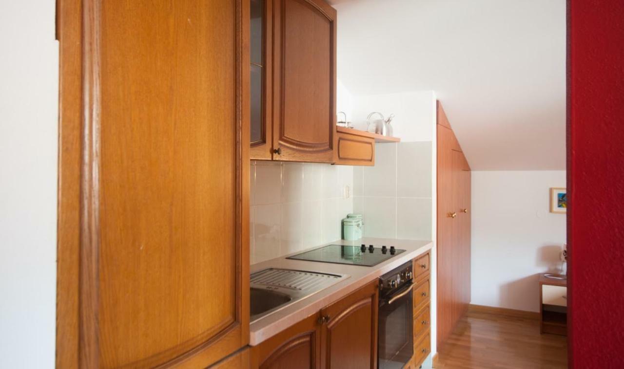 Apartament House Koloc Bol Zewnętrze zdjęcie