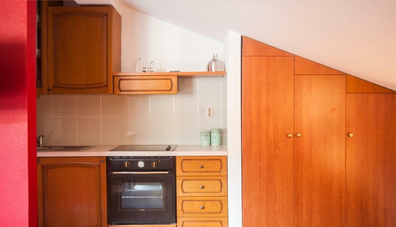Apartament House Koloc Bol Zewnętrze zdjęcie