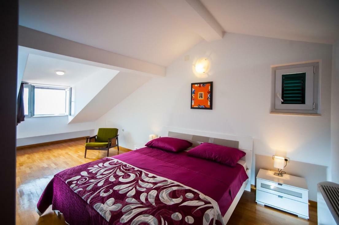 Apartament House Koloc Bol Zewnętrze zdjęcie